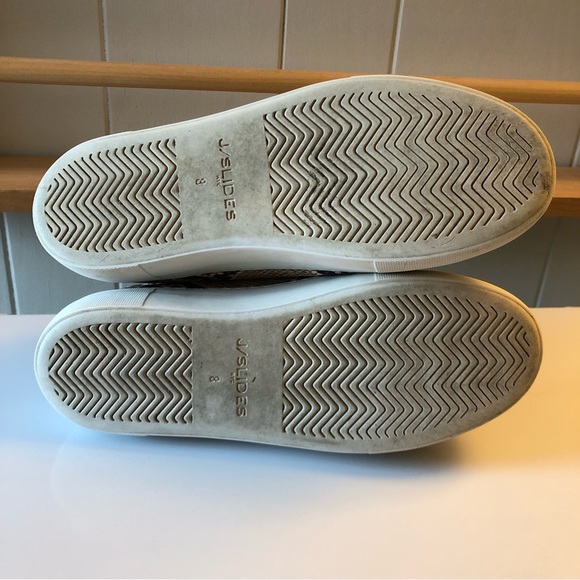 * J/Slides Snakeskin Print Unisex Slip-on Women’s size 8 Sneakers - Picture 8 of 9